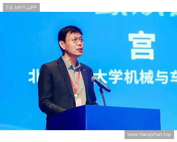 北理工媒体人欲送iPad给裁判遭举报事件引发广泛关注